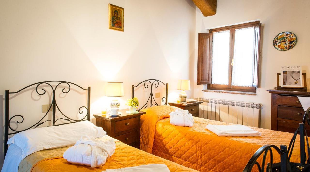 רפולאנו טרמה Borgo Montemaggiore מראה חיצוני תמונה